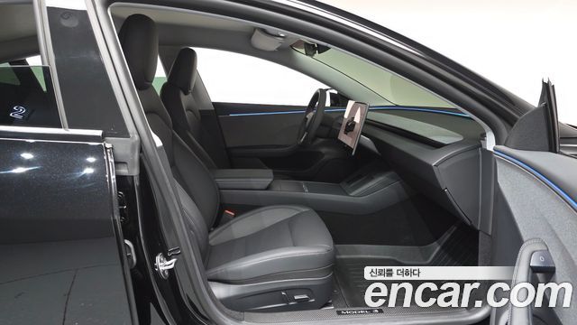 Tesla Model 3 RWD 2025 — фото 26