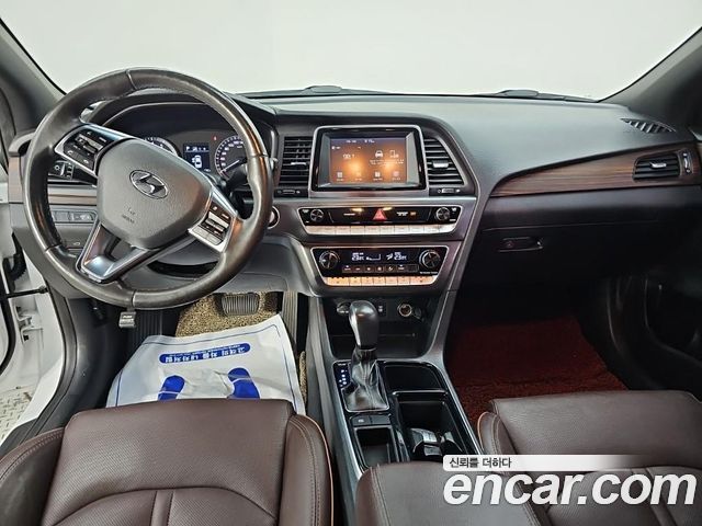 Hyundai Sonata New Rise 1.6 Turbo Premium 2018 — фото 5
