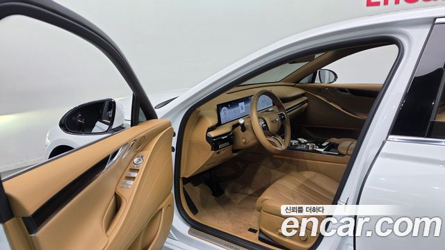 Genesis G80 (RG3) Gasoline 2.5 Turbo AWD 2025 — фото 11
