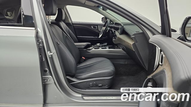Kia K8 2.5 Gasoline 2WD Noblesse Light 2023 — фото 11