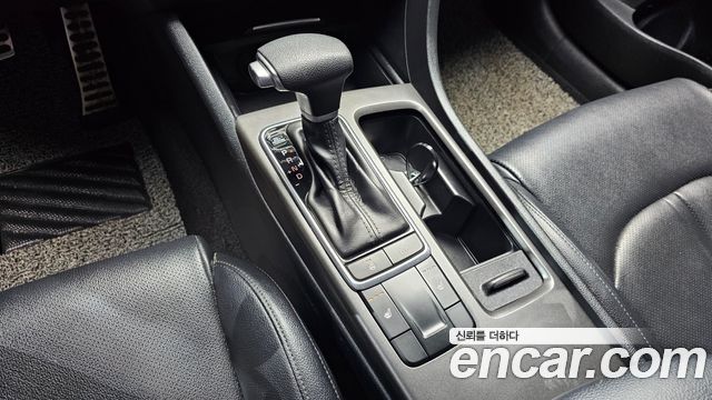 Kia K5 (II) LPI SX Luxury 2017 — фото 9