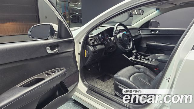 Kia K5 (II) LPI SX Luxury 2017 — фото 10