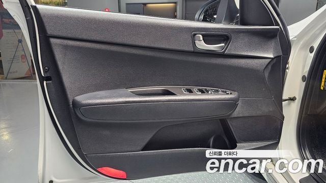 Kia K5 (II) LPI SX Luxury 2017 — фото 24