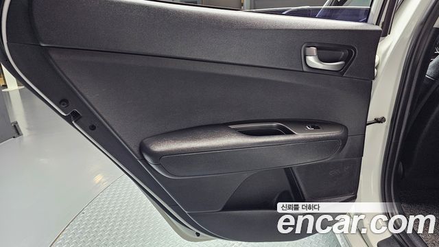 Kia K5 (II) LPI SX Luxury 2017 — фото 25