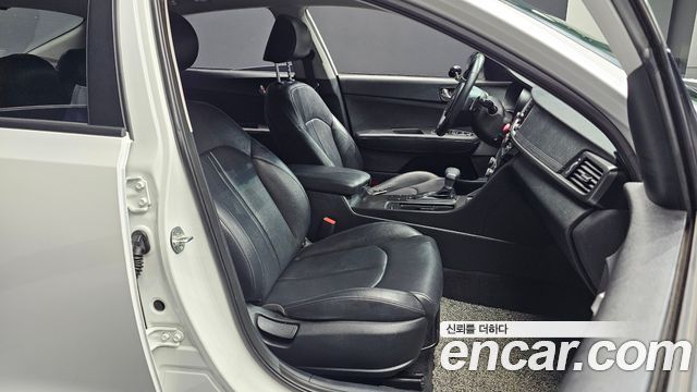 Kia K5 (II) LPI SX Luxury 2017 — фото 26