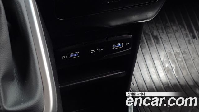 Hyundai Staria Cargo 5-Seater Smart 2022 — фото 32