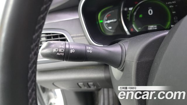 Renault Korea SM6 2.0 GDe LE 2019 — фото 24