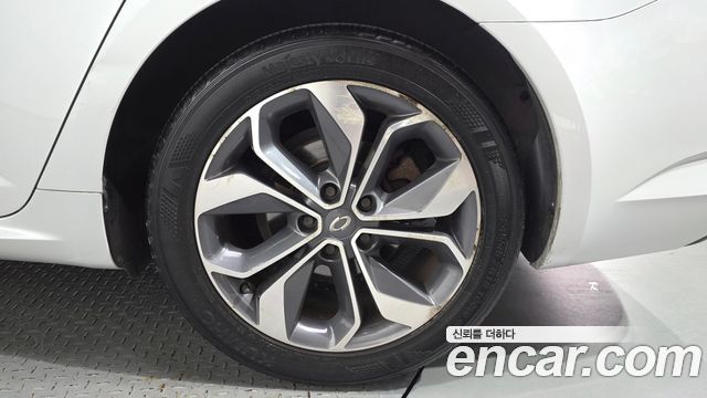 Renault Korea SM6 2.0 GDe LE 2019 — фото 27