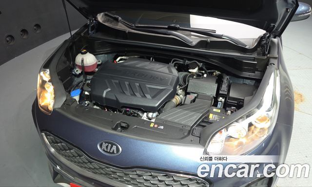 Kia Sportage The Bold Diesel 2.0 2WD Prestige 2021 — фото 6