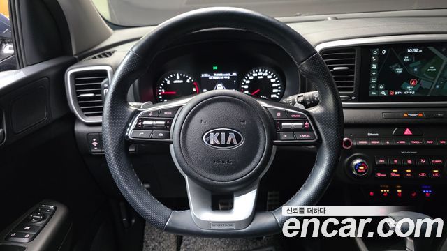 Kia Sportage The Bold Diesel 2.0 2WD Prestige 2021 — фото 14