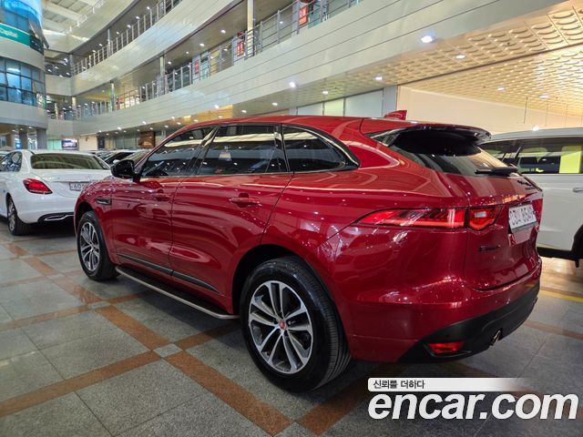 Jaguar F-PACE 35t R-Sport 2017 — фото 18