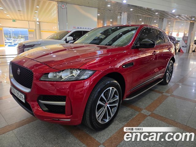 Jaguar F-PACE 35t R-Sport 2017 — фото 24