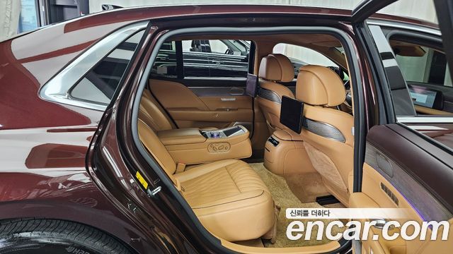 Genesis G90 (RS4) Gasoline 3.5 Turbo AWD 2022 — фото 11