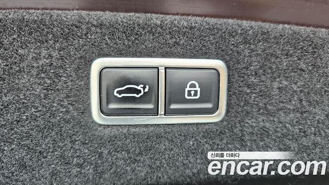 Genesis G90 (RS4) Gasoline 3.5 Turbo AWD 2022 — фото 18