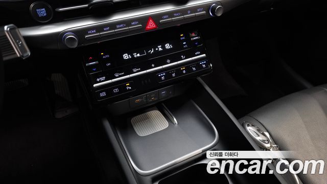 Hyundai Grandeur Hybrid (GN7) Exclusive 2023 — фото 19