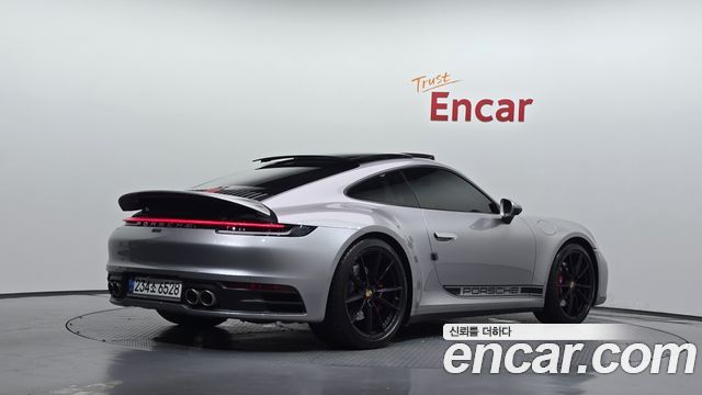 Porsche 911 (992) Carrera 4S 2021 — фото 2