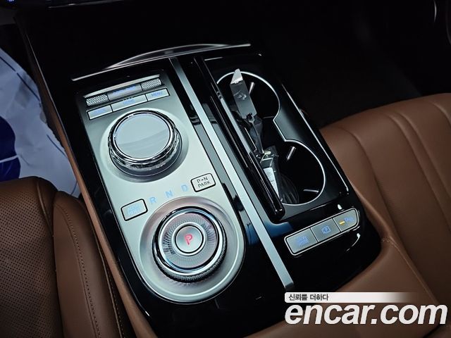 Genesis G80 (RG3) Gasoline 2.5 Turbo AWD 2024 — фото 8