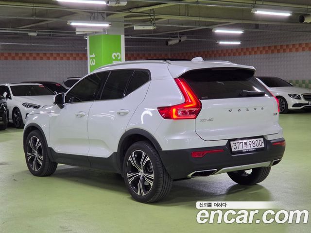 Volvo XC40 T4 Inscription 2020 — фото 6