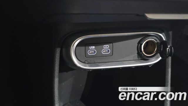 Genesis GV60 Standard 2023 — фото 13