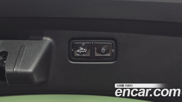 Genesis GV60 Standard 2023 — фото 18