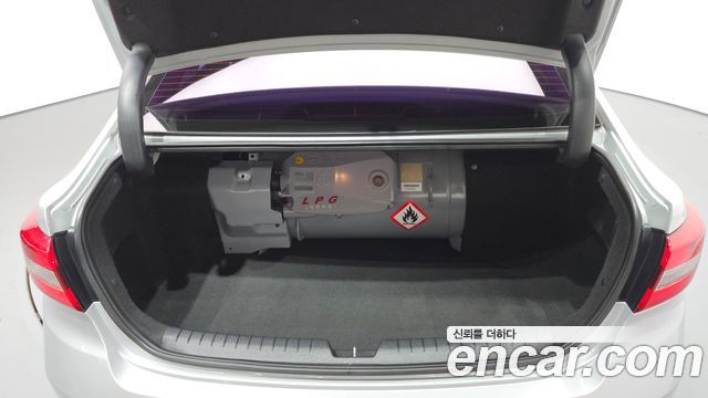 Hyundai Sonata (LF) LPI Modern 2015 — фото 20