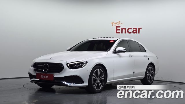 Mercedes-Benz E-Class (W213) E250 Avantgarde 2021 — фото 1