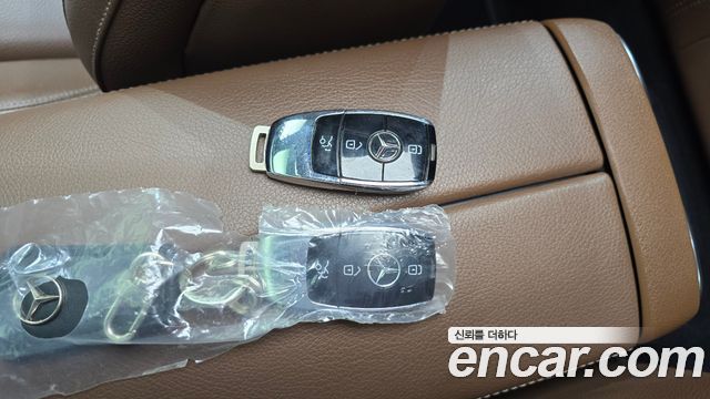 Mercedes-Benz E-Class (W213) E250 Avantgarde 2021 — фото 17