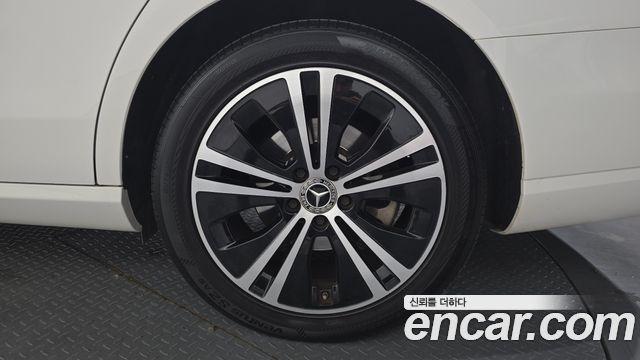 Mercedes-Benz E-Class (W213) E250 Avantgarde 2021 — фото 21