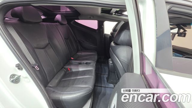 Hyundai Veloster Turbo D Spec 2015 — фото 19