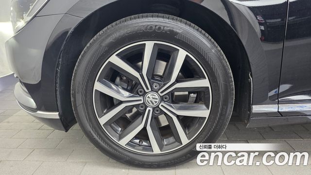 Volkswagen Passat GT (B8) 2.0 TDI Premium 2018 — фото 5