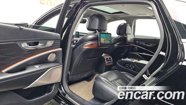 Kia K9 5.0 GDI AWD Quantum 2019 — фото 11