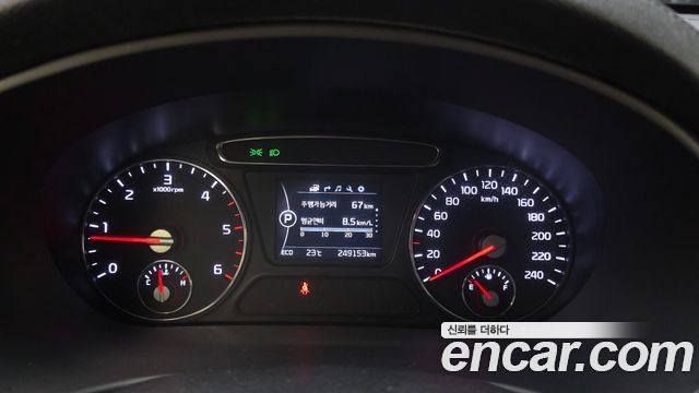 Kia Sorento Diesel 2.0 2WD Noblesse 2017 — фото 8