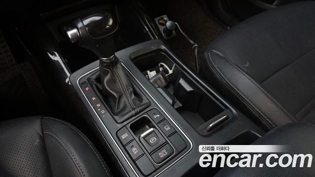 Kia Sorento Diesel 2.0 2WD Noblesse 2017 — фото 9