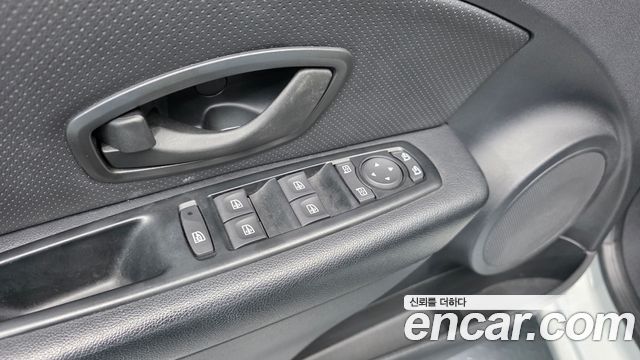 Renault Korea SM3 Neo PE 2018 — фото 19
