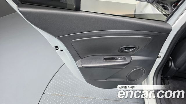 Renault Korea SM3 Neo PE 2018 — фото 25