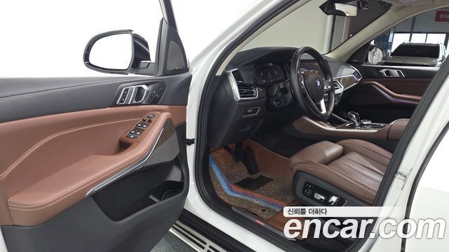 BMW X5 (G05) xDrive 40i xLine 2021 — фото 10