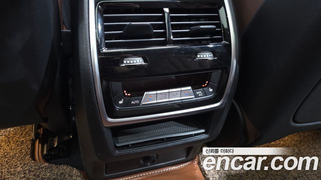 BMW X5 (G05) xDrive 40i xLine 2021 — фото 19