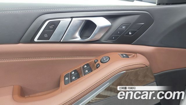 BMW X5 (G05) xDrive 40i xLine 2021 — фото 29
