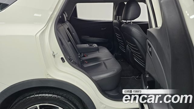 KG Mobility (SsangYong) Tivoli Air 1.5 A3 2WD 2022 — фото 12