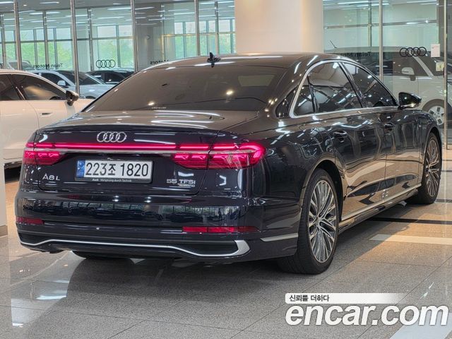 Audi A8 (D5) 55 TFSI Quattro Premium LWB 2022 — фото 2