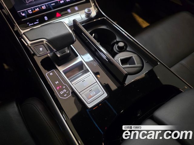 Audi A8 (D5) 55 TFSI Quattro Premium LWB 2022 — фото 9