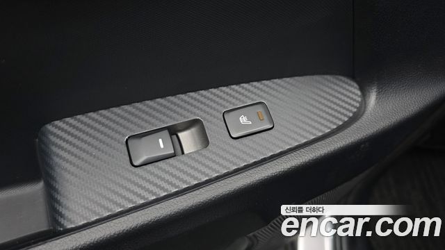 Kia Sportage R Diesel 2WD Prestige 2015 — фото 17