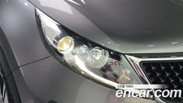 Kia Sportage R Diesel 2WD Prestige 2015 — фото 22