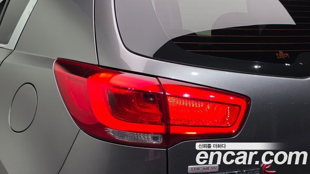 Kia Sportage R Diesel 2WD Prestige 2015 — фото 23