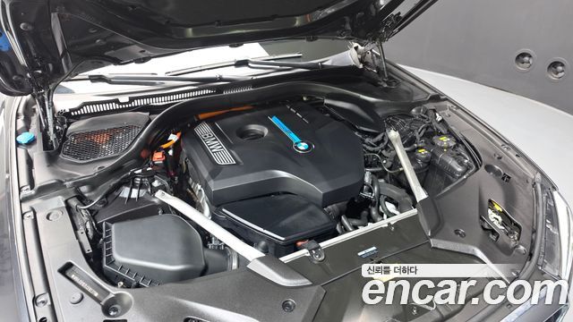 BMW 5 Series (G30) 530e M Sport 2020 — фото 6