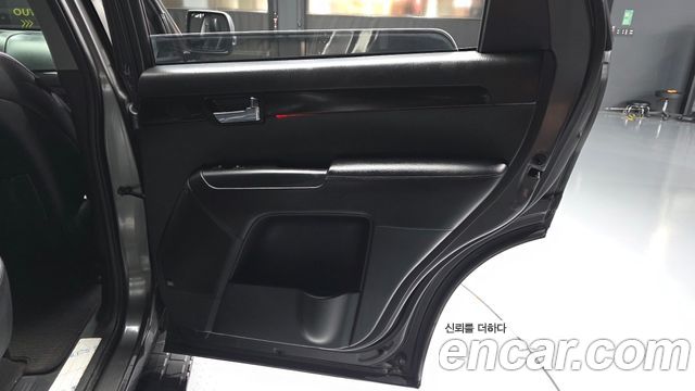 Kia Mohave 4WD KV 300 2015 — фото 25