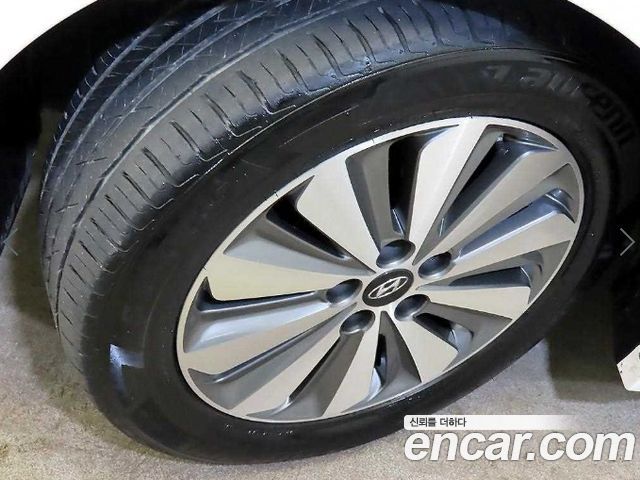 Hyundai Grandeur Hybrid (HG) Premium 2015 — фото 24