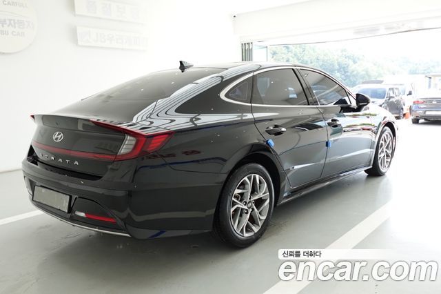 Hyundai Sonata (DN8) 2.0 Modern 2023 — фото 2
