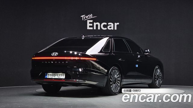 Hyundai Grandeur Hybrid (GN7) Calligraphy 2023 — фото 2