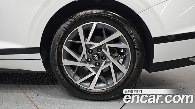 Hyundai Grandeur Hybrid (GN7) Exclusive 2023 — фото 21